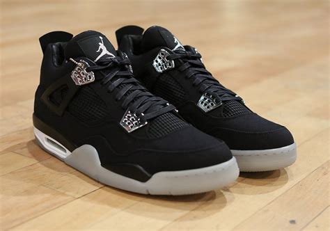 nike air jordan 4 eminem x carhartt